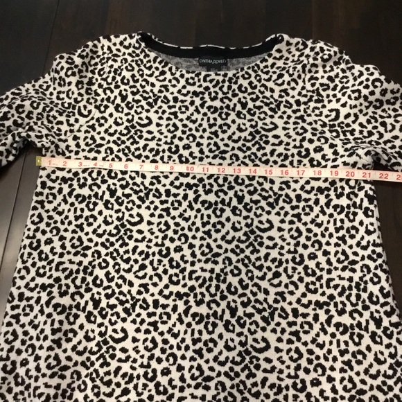 Cynthia Rowley Leopard Print Sweater Size XL NWOT - Picture 8 of 11